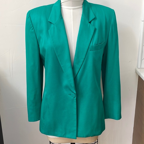 JH Collectibles Jackets & Blazers - Vintage Women's Blazer